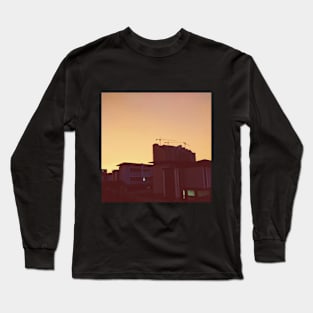 Looking at The Horizon Long Sleeve T-Shirt